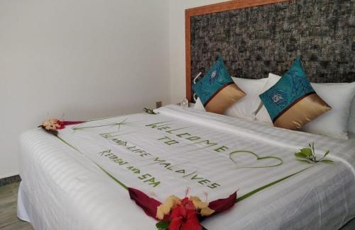 Magoodhoo House | Escape to Island Life Maldives Retreat & Spa with Ocean Views