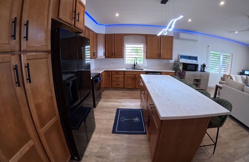 Cole Bay Condo | Island Life, Spacious Ocean-side Living - 3 Bedroom condo in Pelican Key