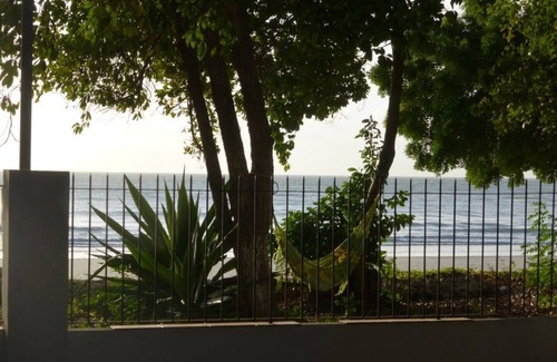 Maracana House | Explore Algodoal Island with Ocean View & Breakfast Included