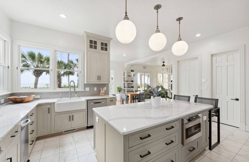 Ocean Point House | Oceanfront Escape at Island of Skye - Rated 10/10 for Families