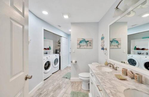 Indian Rocks Beach House | Island Paradise: Waterfront Home with Heated Pool & Views