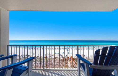 Fort Walton Beach Apartment | Oceanfront Island Princess 506 with Pool & Great Reviews