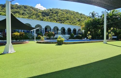 Nelly Bay Resort | Tranquil Retreat: Island Serenity on Magnetic Island