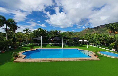 Nelly Bay Resort | Tranquil Retreat: Island Serenity on Magnetic Island