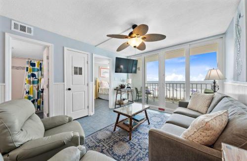 Gulf Shores House | Island Shores 358: Family-Friendly Stay with Pool Access