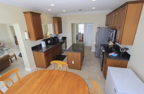 Big Pine Key House | Experience Island Sunrise Resort: Open Water & Unique Amenities