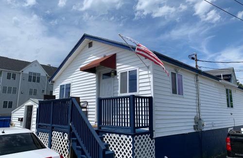 Old Orchard Beach Hotel | Ocean View Island View Motel with Pool & Family Amenities