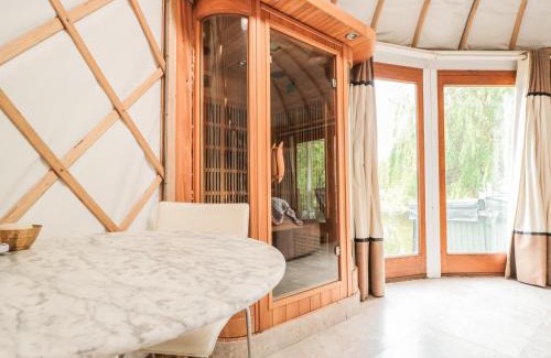 Beckford House | Cozy Island Yurt: Pet-Friendly Retreat Awaits You