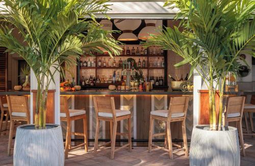 Islamorada Resort | Discover Islander Resort: Oceanfront Paradise Awaits