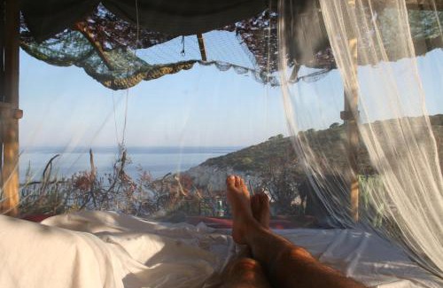 Bisevo Cabin | Experience Island Escape: Pet-Friendly, Oceanfront Retreat
