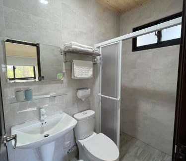 Huxi Apartment | Islandlife B&B: Pet-Friendly Retreat with 9.7/10 Rating
