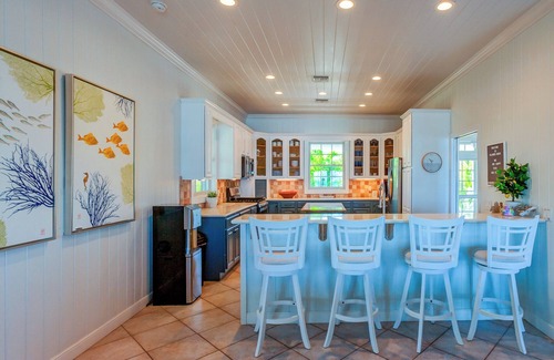 Hope Town Villa | Exquisite Islands Away: Your Private Bahamian Retreat