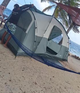 Panama Other | Relaxing Cabañas by the Sea on San Blas Islands