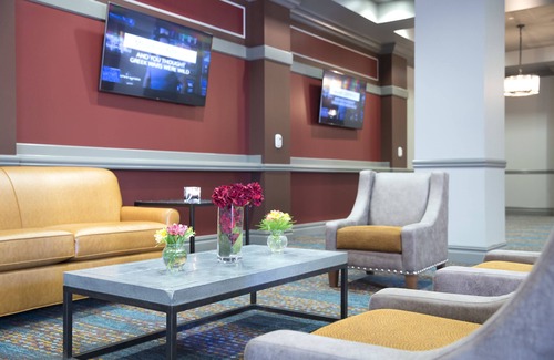 Boonville Hotel | Relax at Isle of Capri Casino Hotel Boonville - Eco-Friendly Stay