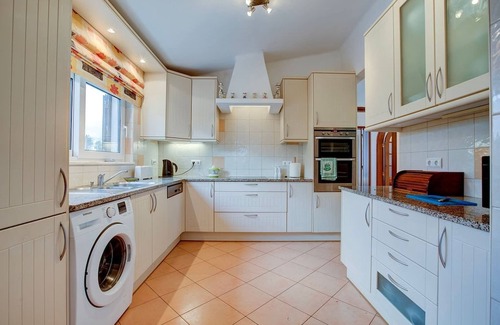 Areias Dos Moinhos Villa | Isobel Family Villa with Private Pool - 10/10 Guest Rated