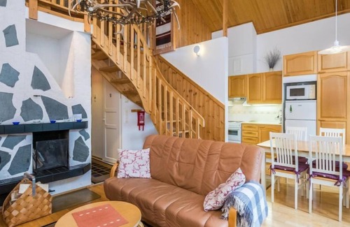 Lampivaara House | Isokurunpuisto A 2 by Interhome