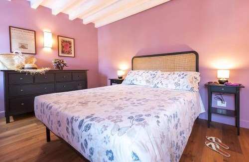 Carciano Apartment | Isola Bella Apartments: Rated 9.9, Pet & Child Friendly Stay