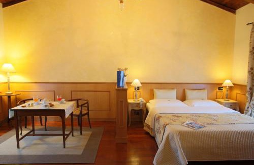 Grantortino di Gazzo Hotel | Oceanfront Comfort at Hotel Isola Di Caprera - 8.9/10 Rated