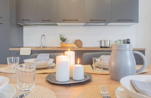 Grandate Apartment | Top-Rated Isola Felice Grandate with Spa & Breakfast