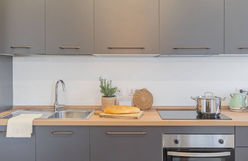 Grandate Apartment | Top-Rated Isola Felice Grandate with Spa & Breakfast