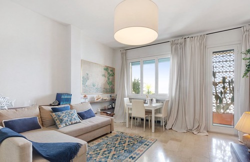 Torre del Mare Apartment | Isola House with a beautiful terrace, amazing sea view and private parking