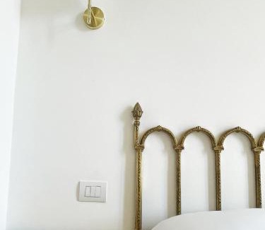 Messina Bed & Breakfast | Pet-Friendly Comfort at B&B ISOLA Messina - Guest Rated 9.3