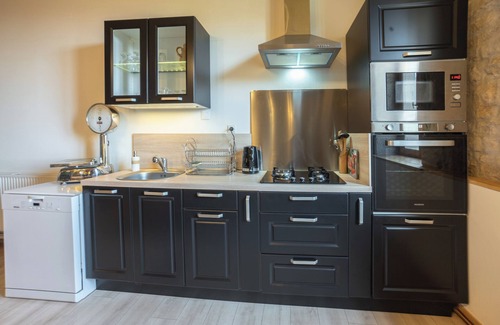 Presilly Cottage | Serene Cottage Retreat in the Jura Countryside