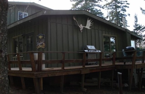 Brule Cabin | Secluded Brule River Cabin with Lake Superior Views
