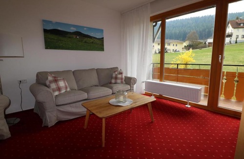 Tonbach House | Family-Friendly Isoldes Landhaus with Great Guest Ratings