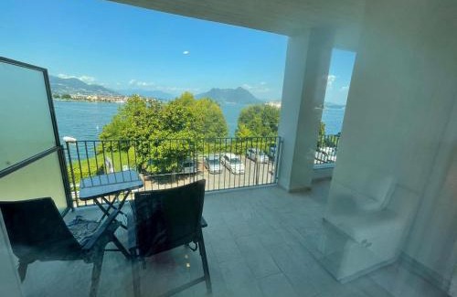 Carciano Apartment | Discover Isole: Family-Friendly Hotel with Pool Access