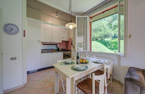 Ispra House | Discover Ispra Double House: Family-Friendly Retreat in Italy