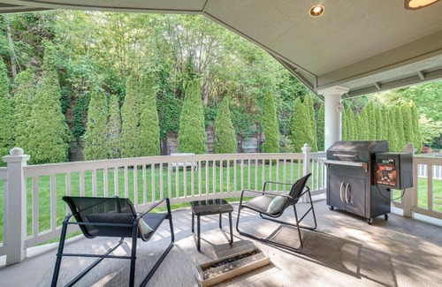 Issaquah House | Family-Friendly Issaquah Retreat Near Lake Sammamish Park