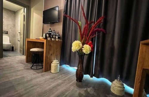 Arnavutkoy Bed & Breakfast | Stylish Stay at Istanbul City Airport Hotel with Spa & Dining