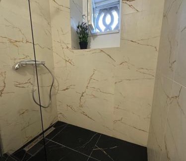 Craiova Apartment | iStaybyIngrid Craiova