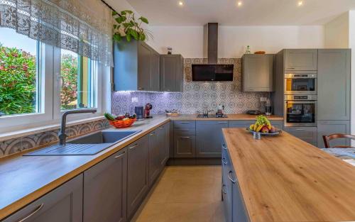 Pomer House | Experience Villa Sunrise: Oceanfront Bliss Awaits You