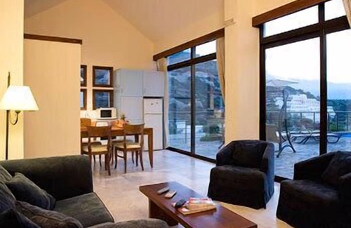 Kalo Chorio Villa | Discover Istron Villas: Oceanfront Retreat with Pool & Pets