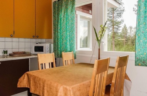 Salla House | Discover Itätullinkievari: Lakeside Spa Retreat Awaits