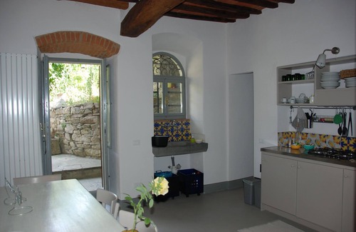 Montefioralle Apartment | Elegant Apartment with Private Garden in Montefioralle