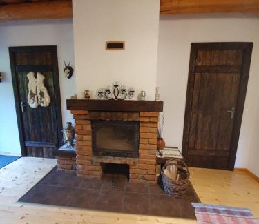 Turya Paseka House | Guest Rated 10/10 at IT-Hutorok with Hot Tub & Breakfast