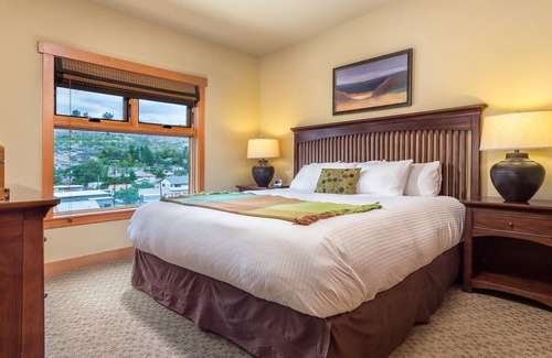 Chelan Resort | Experience Dreamy Oceanfront Bliss with Top Amenities
