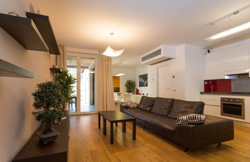 Maccagno Apartment | Scenic Maccagno Apartment with Lake Views & Pool Access
