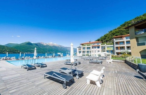 Maccagno Apartment | Lake Maggiore 3-Bedroom Apartment with Pool and Spa