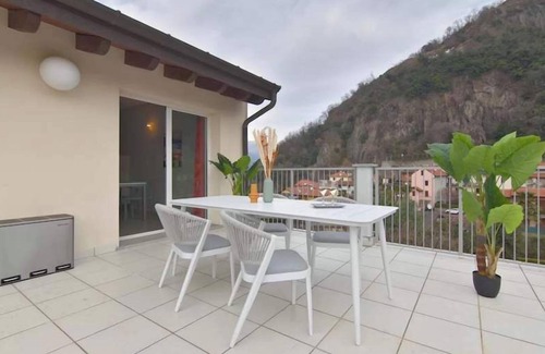 Maccagno Apartment | Golfo Gabella Penthouse with Pool and Spa Amenities
