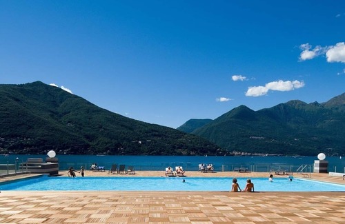 Maccagno Apartment | Golfo Gabella Penthouse with Pool and Spa Amenities