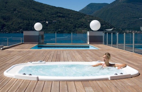 Maccagno Apartment | Discover Lake Maggiore: 3-Bedroom Apartment with Pool