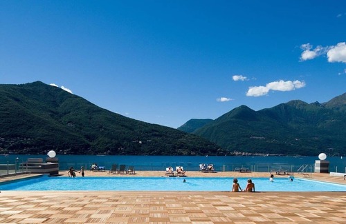 Maccagno Apartment | Discover Lake Maggiore: 3-Bedroom Apartment with Pool