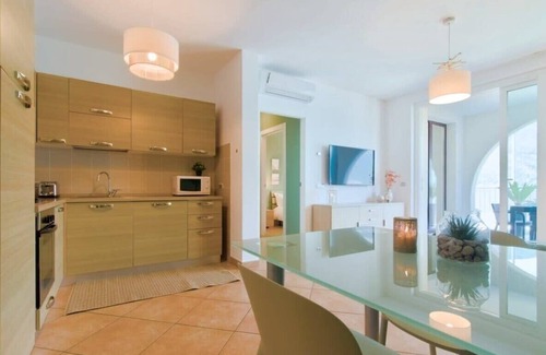 Maccagno Apartment | Relaxing Lake Maggiore Lakeside Apartment with Pool & Hot Tub
