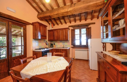 Bivio Lugnano House | Holiday Home Monte with Pool and Forest Trails