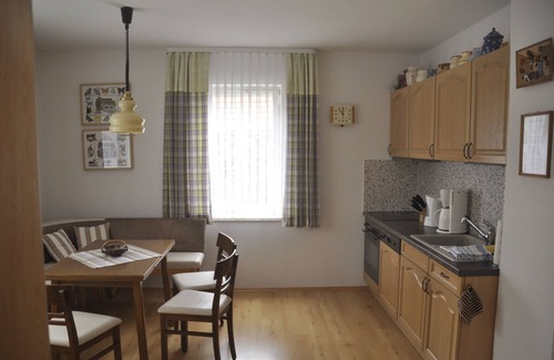 Waschleithe Apartment | Experience Rural Serenity and Attractions in the Village