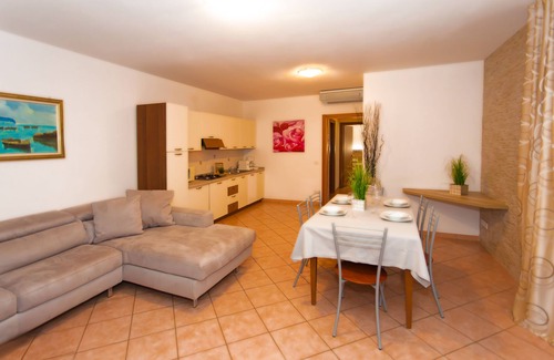 Pieve Apartment | Relaxing Residence delle Rose 2: Pool, Spa & Ocean Views